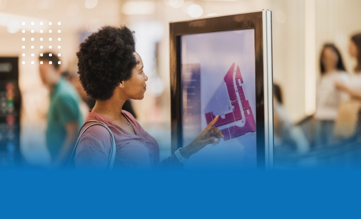 How Digital Signage Transforms Customer Journeys 